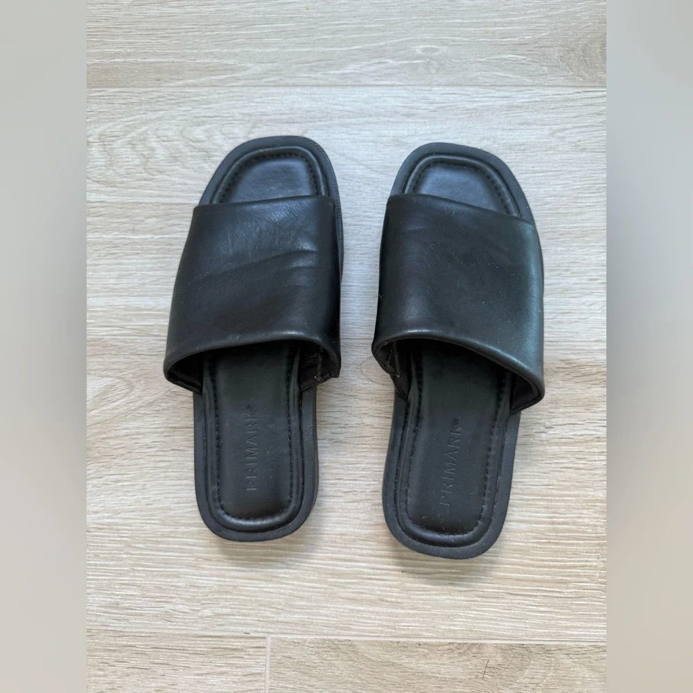 Primark (fake leather) Black Slide Sandals size 39 eu - 8 us